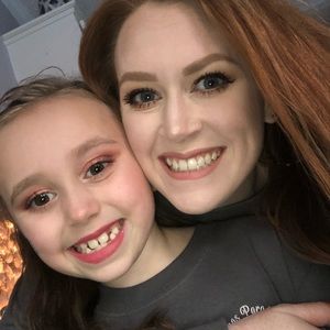 Meet your Posher, Nikki